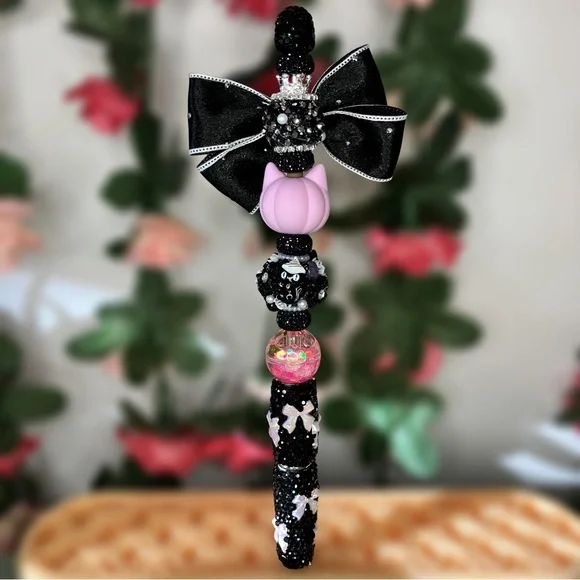 Black and Pink Handmade Beaded Pen with Bows Rhinestones & Pumpkin Cat - Picture 2 of 6